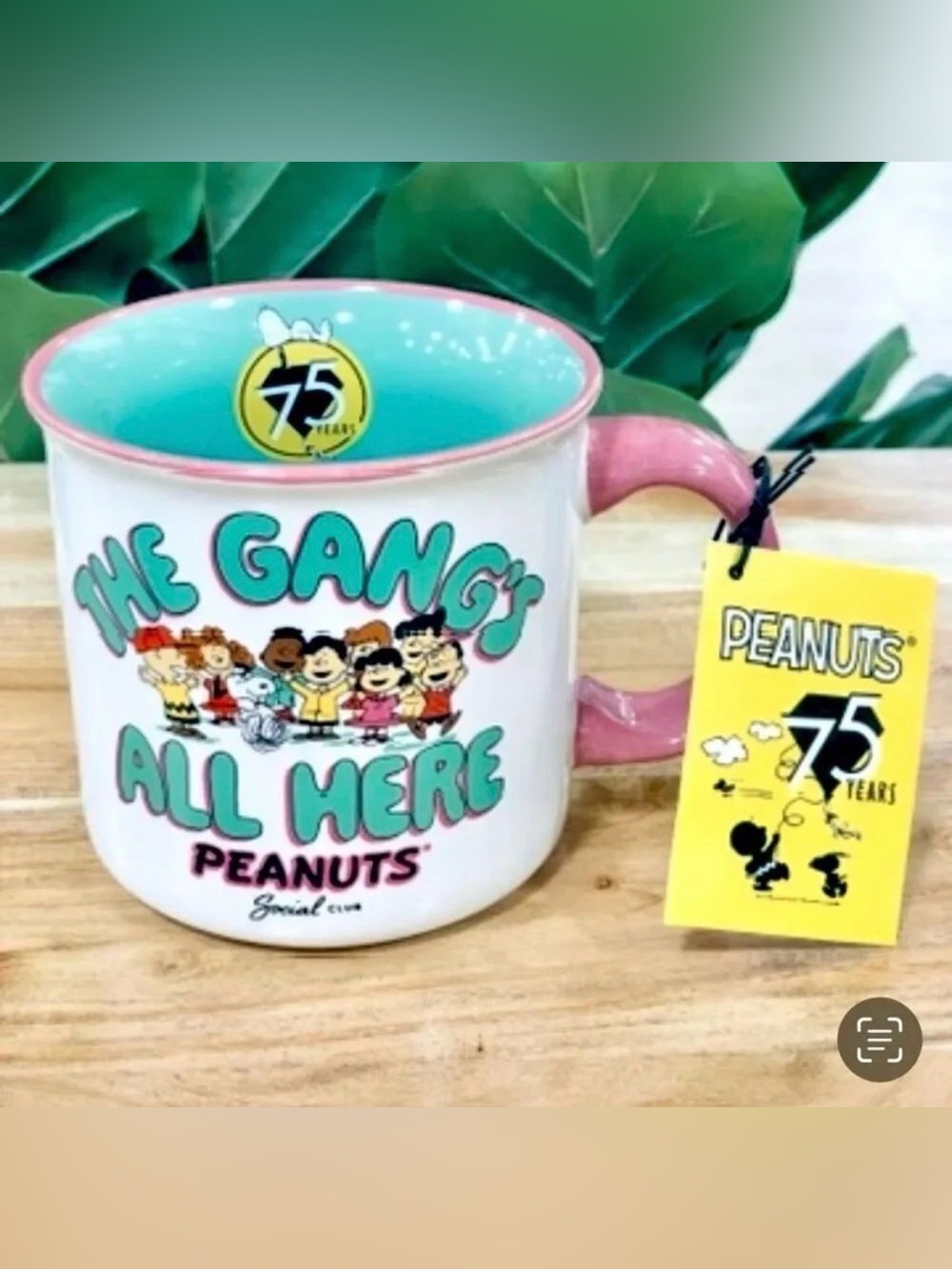 NWT Peanuts Snoopy & Friends “THE GANG’S ALL HERE” Green & White Jumbo 20 Oz Mug